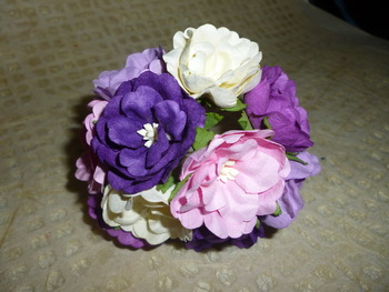 Wild rose, 45mm dia., bouquet of 10 flowers